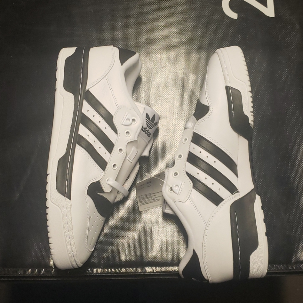 ADIDAS RIVALRY LOW EG8062 - Picture 6 of 10